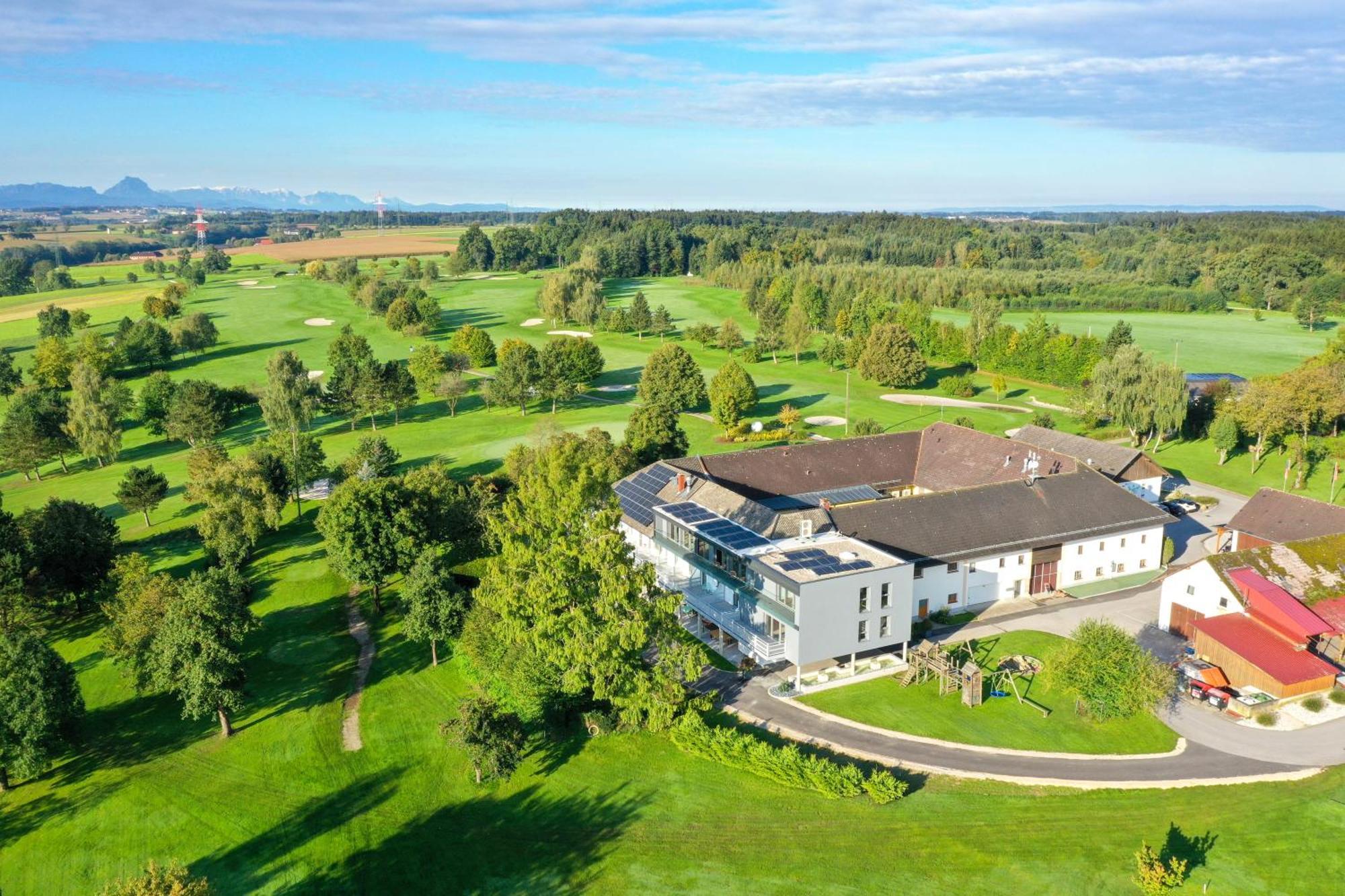 Og'S Golf Lodge Kematen an der Krems エクステリア 写真